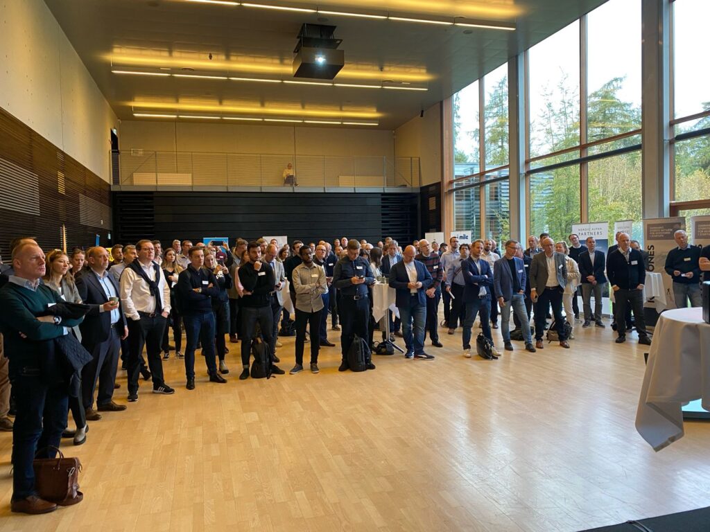 Pitching soft funding at the FundingBasar at Søhuset Konferencecenter - Image 1